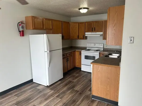 1114 18th ST S, Moorhead, MN 56560