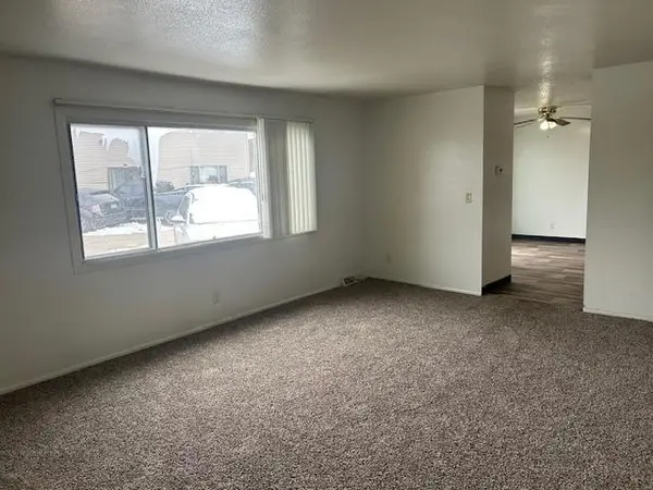 1114 18th ST S, Moorhead, MN 56560