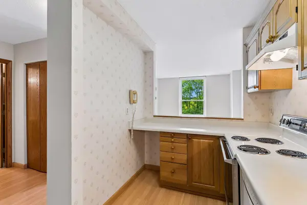 1425 W 28th ST #315, Minneapolis, MN 55408