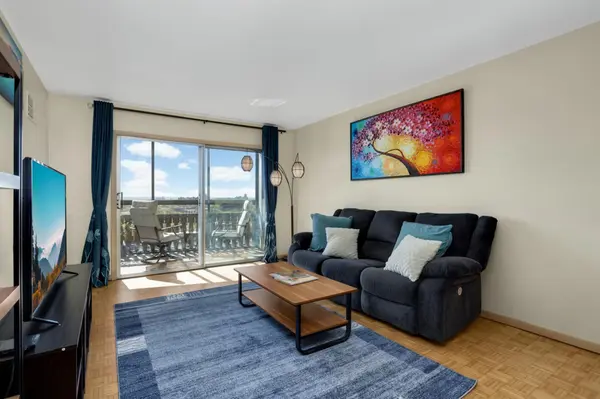 400 Groveland AVE #1514, Minneapolis, MN 55403