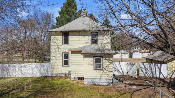237 2nd ST SW, Richmond, MN 56368