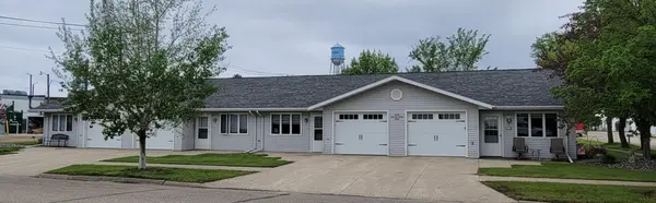 310 Antelope AVE SW, Forman, ND 58032
