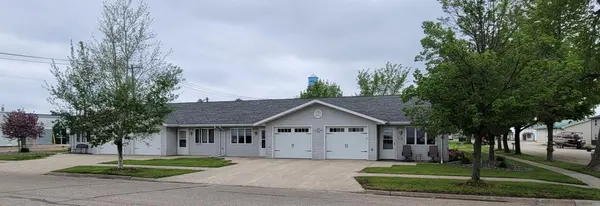 310 Antelope AVE SW, Forman, ND 58032