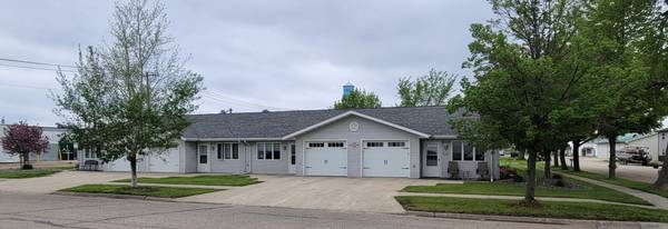 310 Antelope AVE SW, Forman, ND 58032