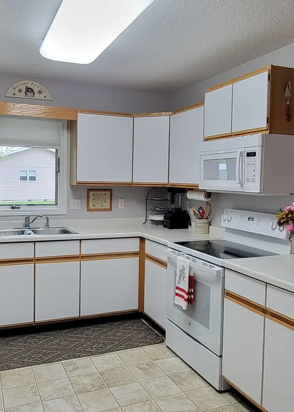 310 Antelope AVE SW, Forman, ND 58032
