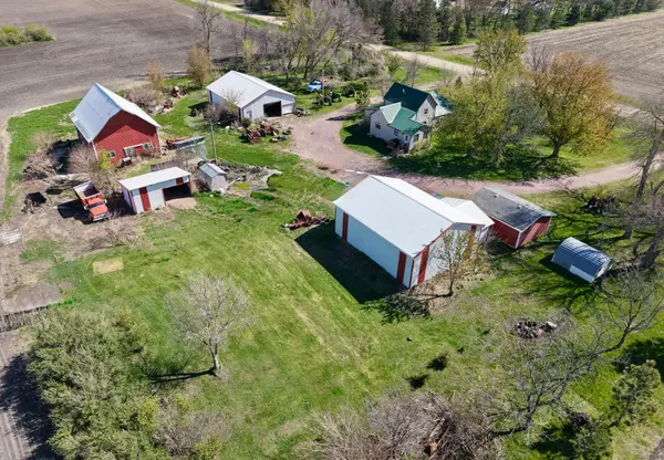 27707 330th AVE, Westbrook, MN 56183