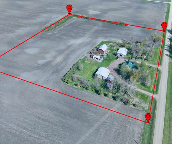 27707 330th AVE, Westbrook, MN 56183