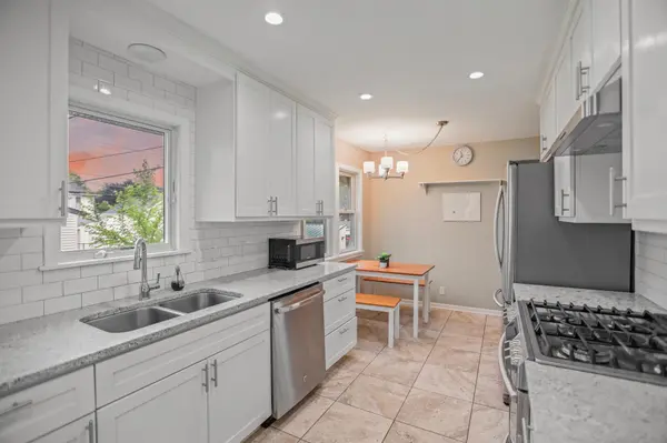 1273 Juno AVE, Saint Paul, MN 55116
