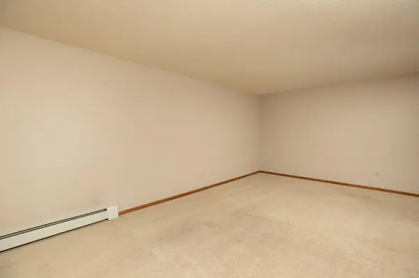 535 19th ST NW #37, Rochester, MN 55901