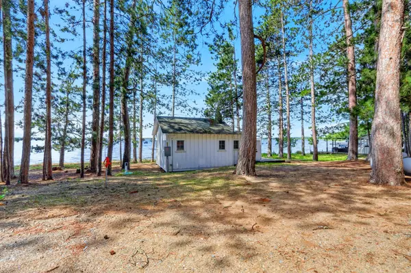 66561 Bayview RD, Effie, MN 56639