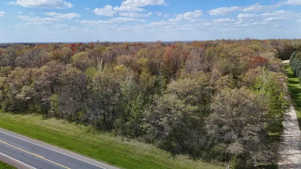 000 CTY Rd G, Emerald, WI 54013