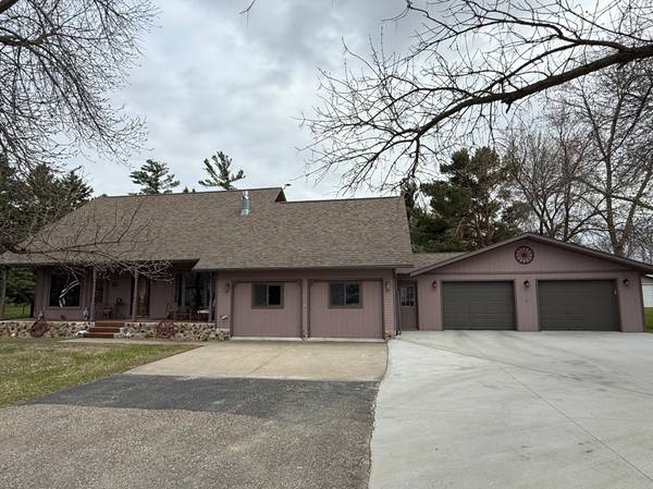 404 Oppegard AVE NW, Twin Valley, MN 56584