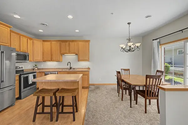 9202 Spirit Hills RD, Monticello, MN 55362