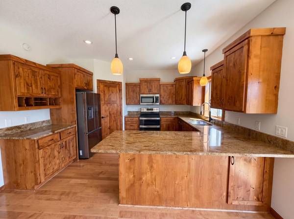 3072 Nottingham RD S, Saint Cloud, MN 56301