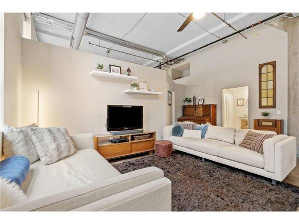 918 3rd ST N #105, Minneapolis, MN 55401