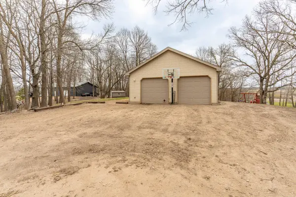 41854 215th AVE, Pelican Rapids, MN 56572