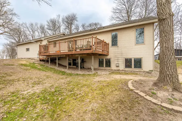 41854 215th AVE, Pelican Rapids, MN 56572