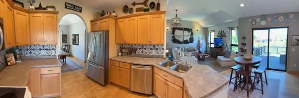 365 Trailstone DR SW, Cokato, MN 55321