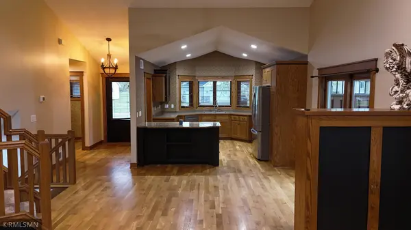 38270 Everett AVE, North Branch, MN 55056