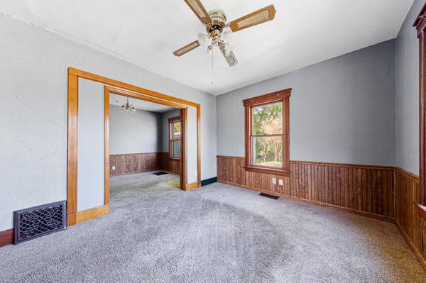 129 W Ruth ST, Mankato, MN 56001