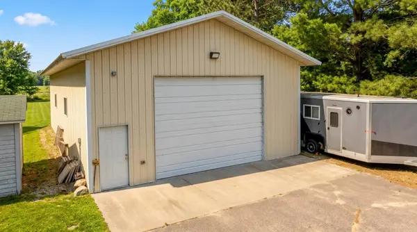 8374 + 8376 Onigum RD NW, Walker, MN 56484