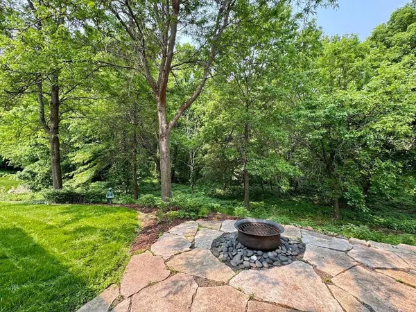 2206 Grant CT, Northfield, MN 55057