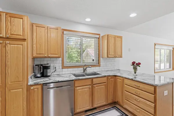 11792 Xenia ST NW, Coon Rapids, MN 55433