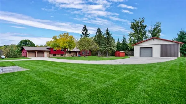 22364 45th AVE, Saint Augusta, MN 56301