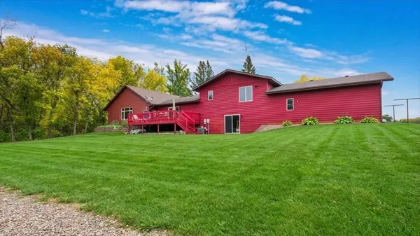 22364 45th AVE, Saint Augusta, MN 56301