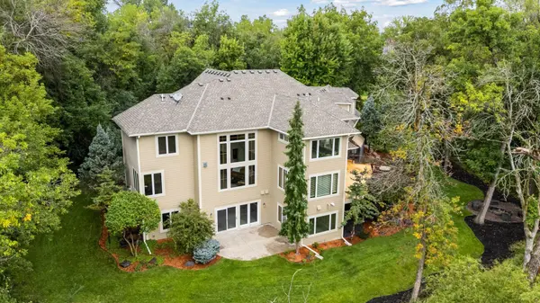 6065 Apple RD, Excelsior, MN 55331