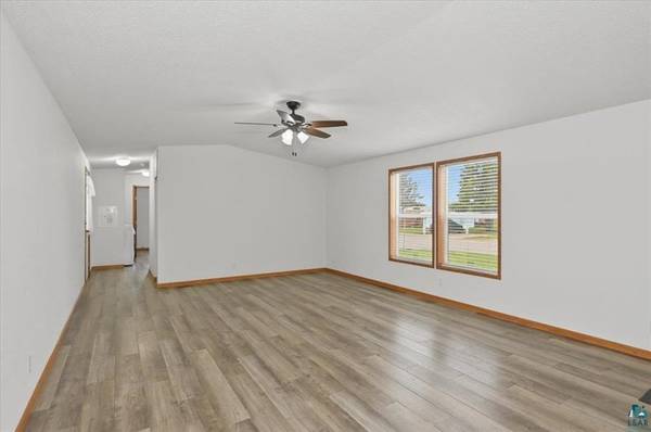 4474 Birchwood DR, Hermantown, MN 55811