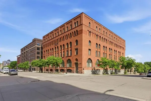 400 N 1st ST #502, Minneapolis, MN 55401