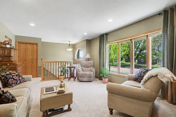 806 6th AVE SE, Pipestone, MN 56164