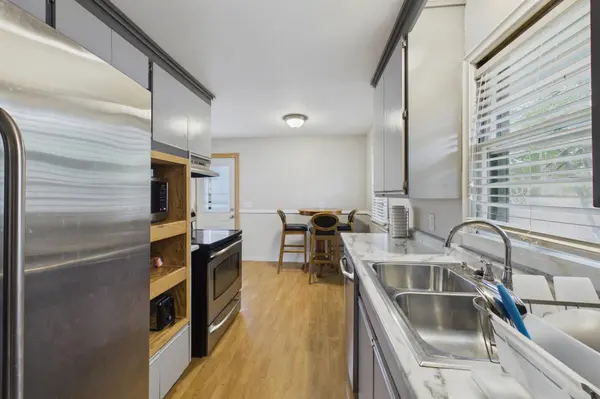 6924 Drew AVE N, Brooklyn Center, MN 55429
