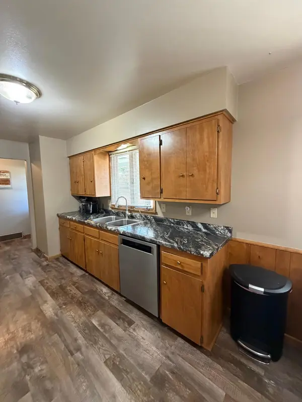 610 W Elizabeth ST, Edgerton, MN 56128