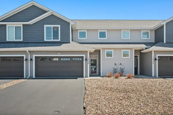1520 Southpoint DR, Hudson, WI 54016