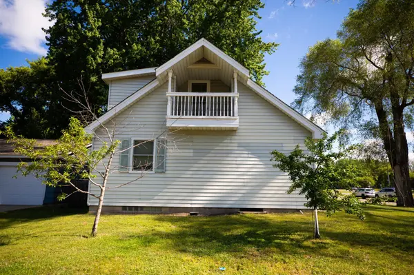 520 8th ST, Farmington, MN 55024