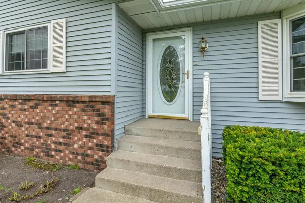 16990 River Oaks BLVD, Fergus Falls, MN 56537