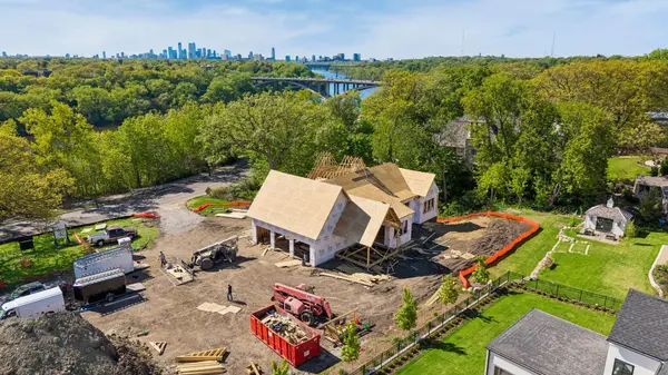 110 Mississippi River BLVD N, Saint Paul, MN 55104