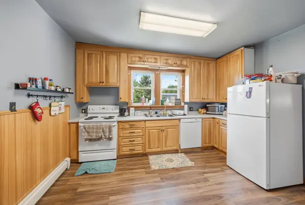 121 1st ST W, Maple Lake, MN 55358