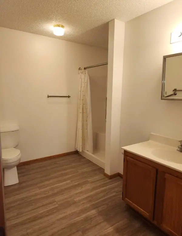 150 Coleman AVE E #207, Eden Valley, MN 55329