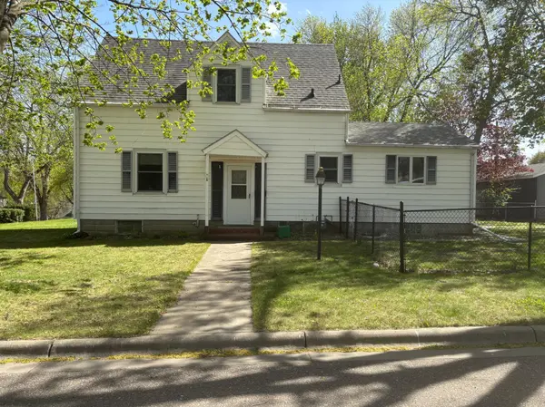 121 N 10th ST, Montevideo, MN 56265