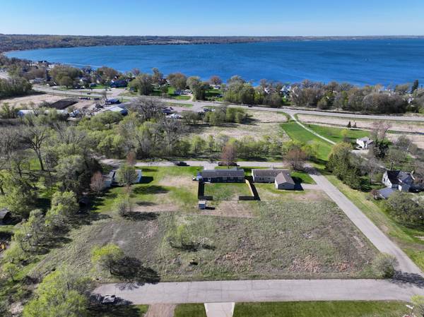 725 6th AVE NW, Glenwood, MN 56334