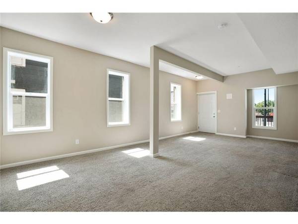 2050 W Broadway AVE, Minneapolis, MN 55411