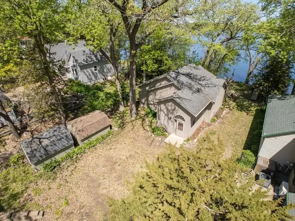527 Marian ST, Waterville, MN 56096