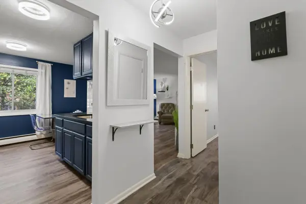 3237 15th AVE S #21, Minneapolis, MN 55407