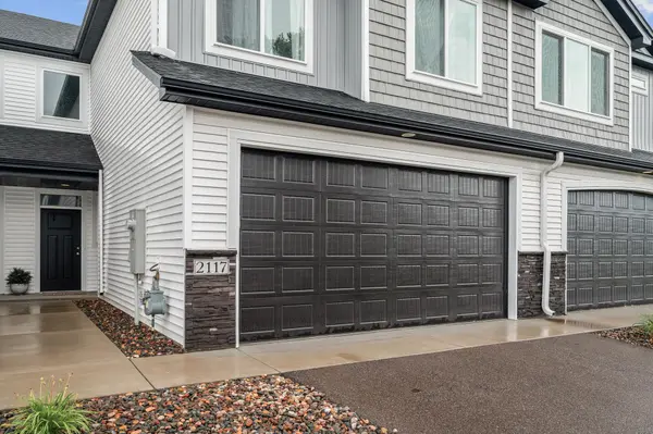 2117 Cleveland LN S, Cambridge, MN 55008