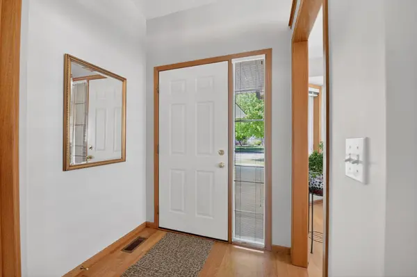 9244 Dunbar Knoll N, Brooklyn Park, MN 55443