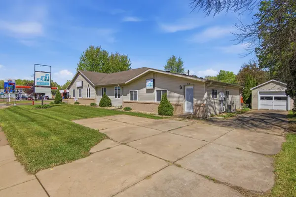 2108 S Broadway ST, Menomonie, WI 54751