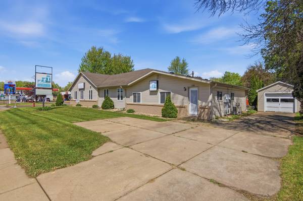2108 S Broadway ST, Menomonie, WI 54751